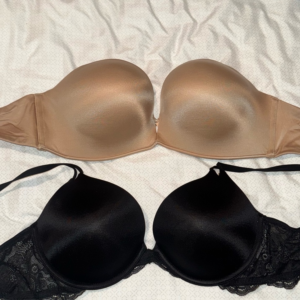Victoria's Secret Black and Tan Lace Bras